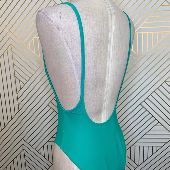 Topshop Pamela Extreme Plunge‎ One-Piece Swimsuit - Picture 6 of 8